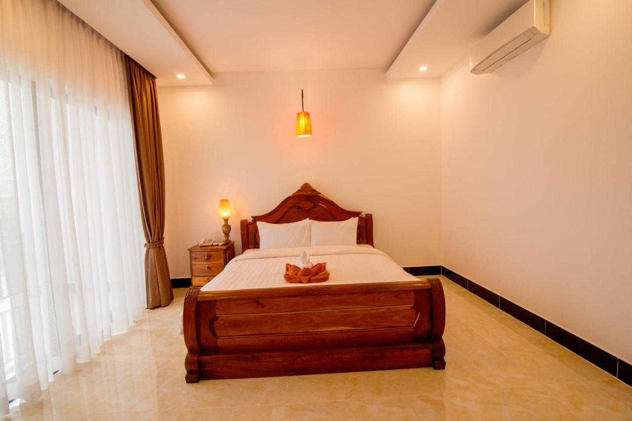 Hus Studio på 8 m² i Sala Kamreuk med 19 badrum  Siem Reap Exteriör bild