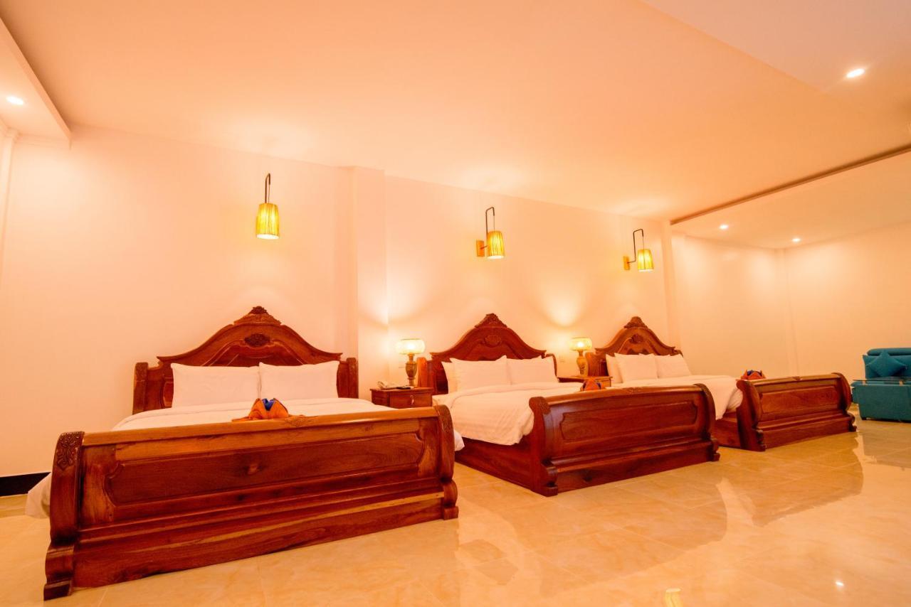 Hus Studio på 8 m² i Sala Kamreuk med 19 badrum  Siem Reap Exteriör bild