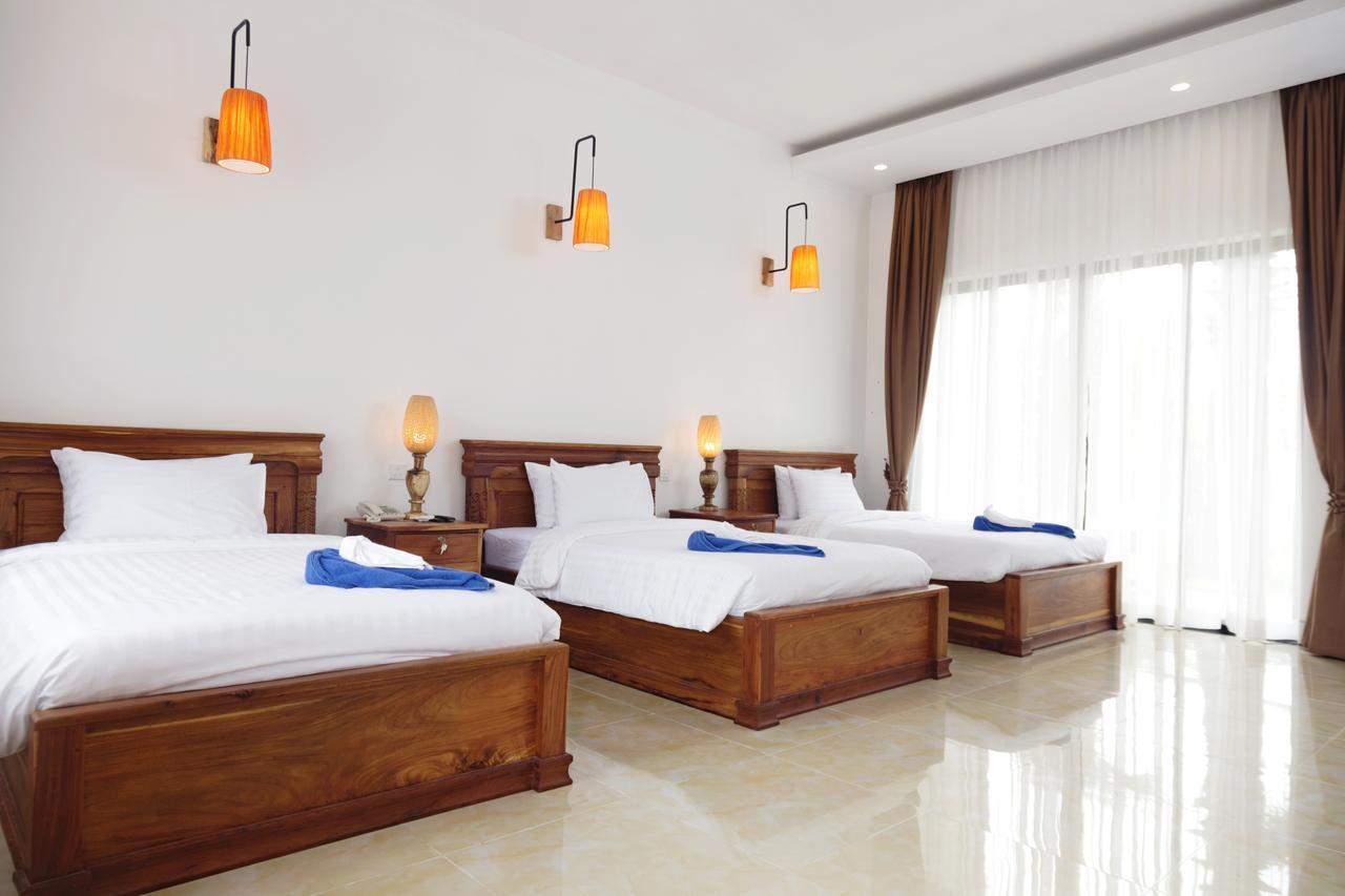 Hus Studio på 8 m² i Sala Kamreuk med 19 badrum  Siem Reap Exteriör bild