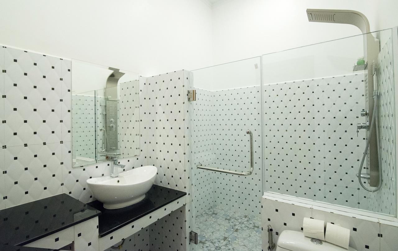 Hus Studio på 8 m² i Sala Kamreuk med 19 badrum  Siem Reap Exteriör bild