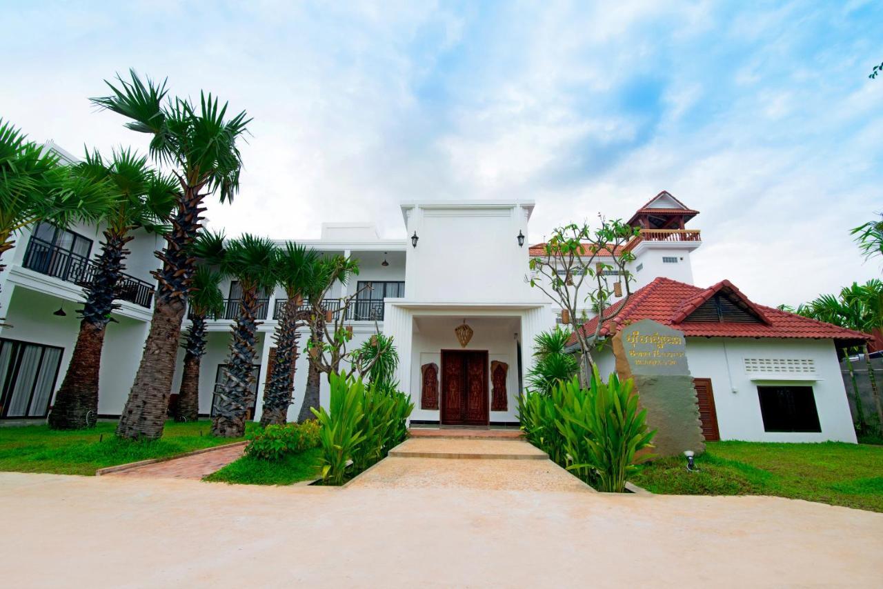 Hus Studio på 8 m² i Sala Kamreuk med 19 badrum  Siem Reap Exteriör bild