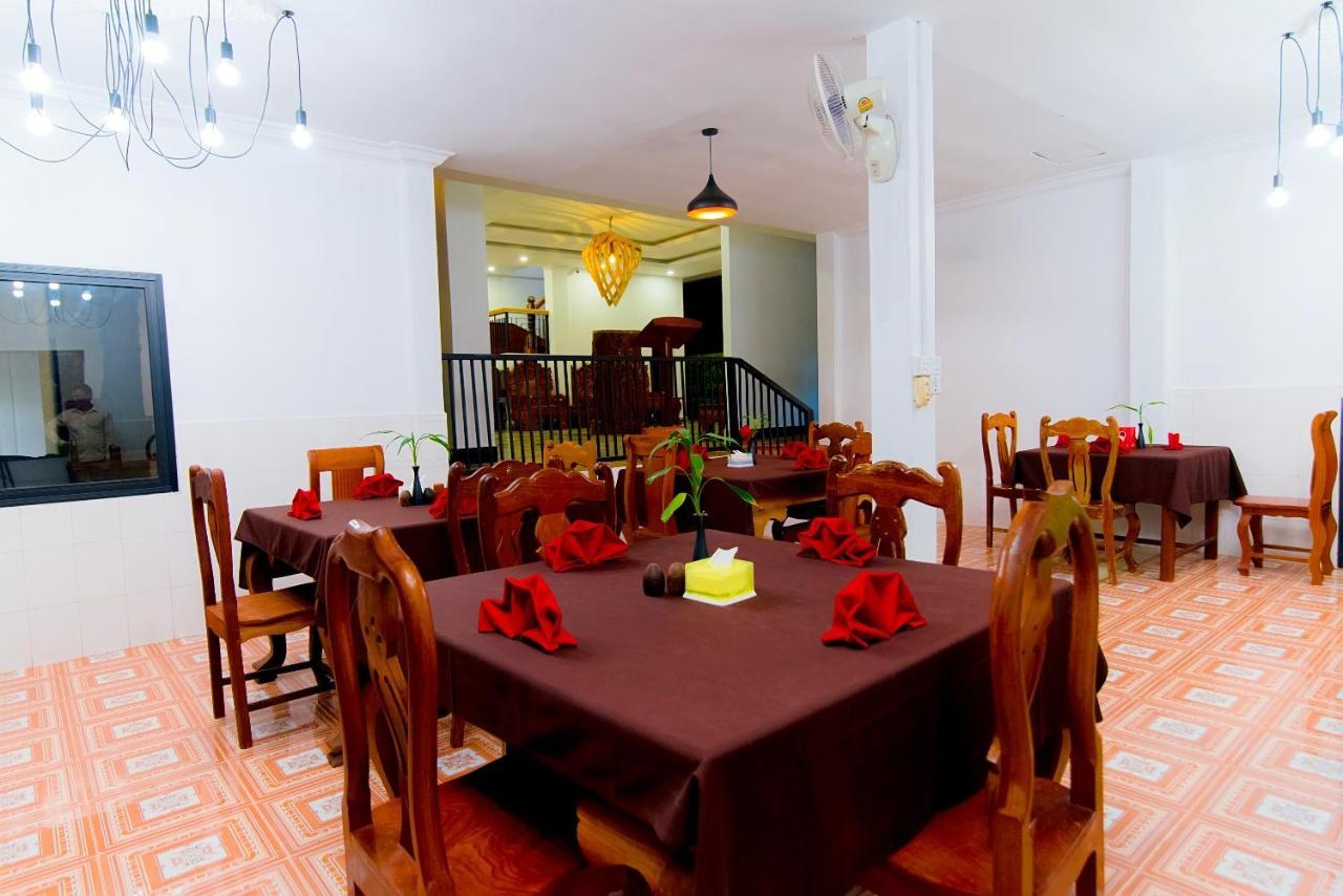 Hus Studio på 8 m² i Sala Kamreuk med 19 badrum  Siem Reap Exteriör bild