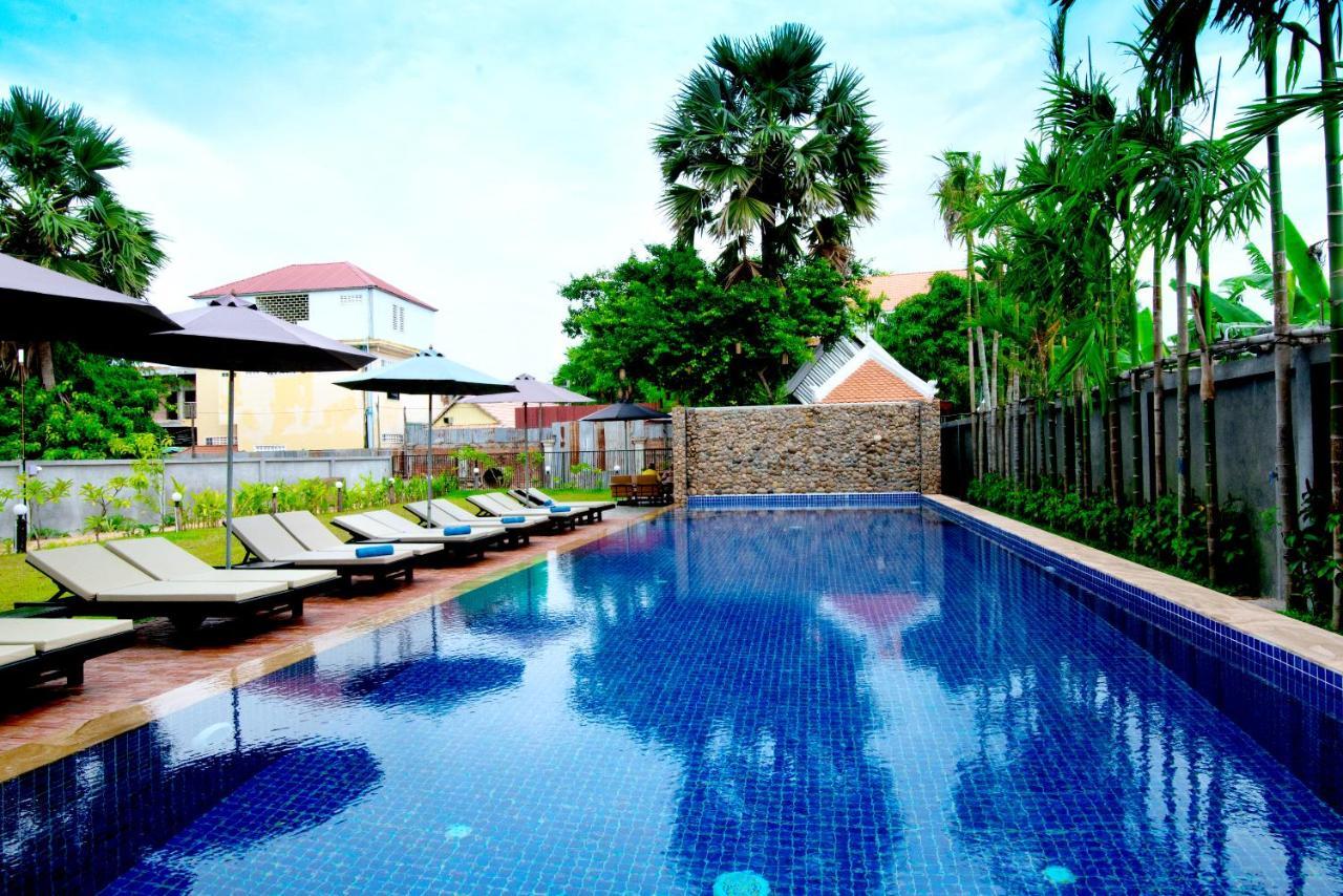 Hus Studio på 8 m² i Sala Kamreuk med 19 badrum  Siem Reap Exteriör bild