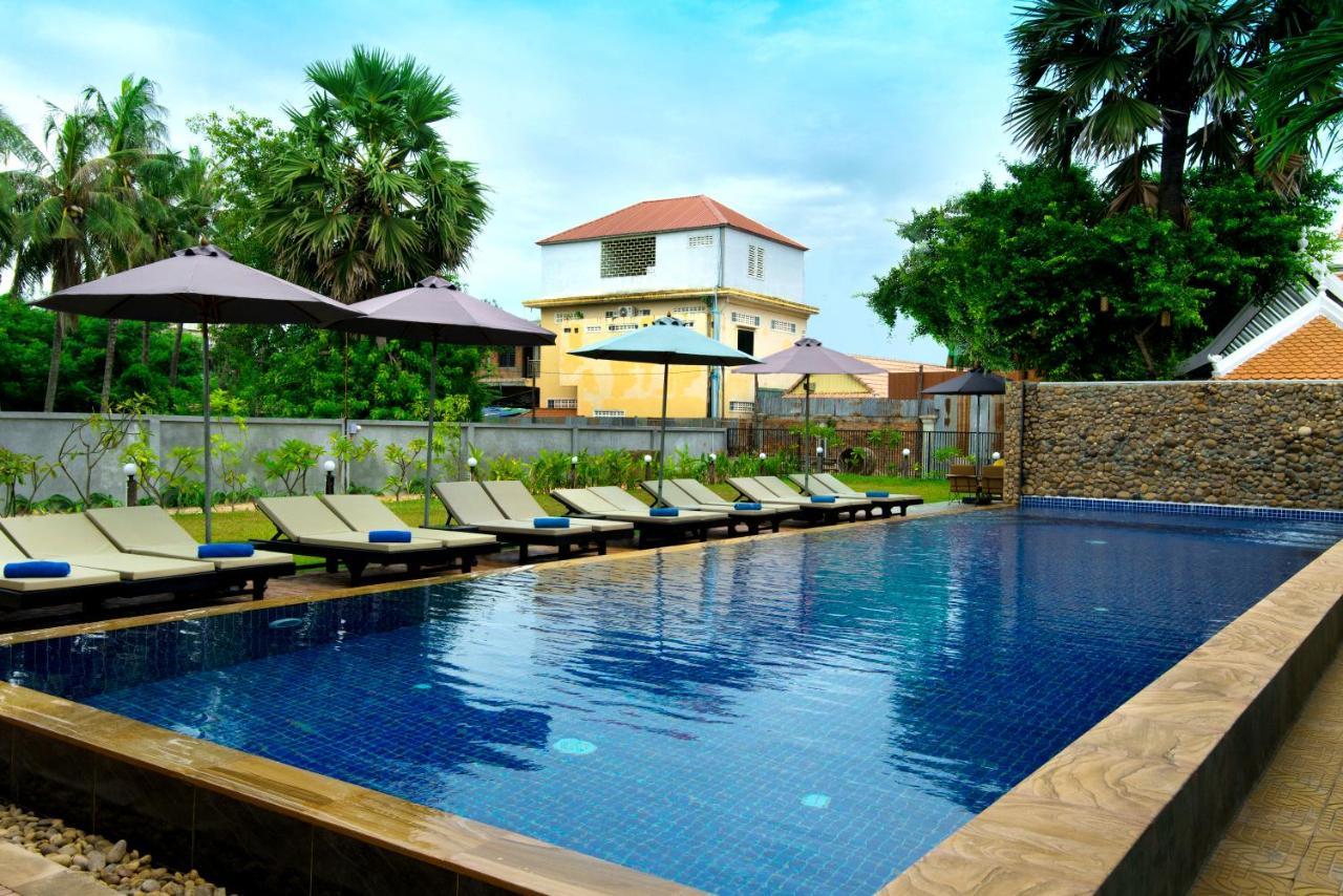 Hus Studio på 8 m² i Sala Kamreuk med 19 badrum  Siem Reap Exteriör bild